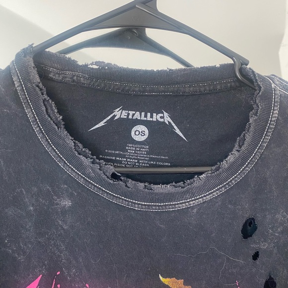 distressed metalica oversized tee - Picture 3 of 3